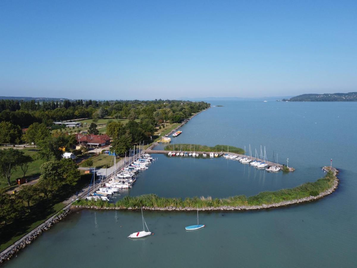 Lakeside Luxury Apartment Zamárdi Zewnętrze zdjęcie